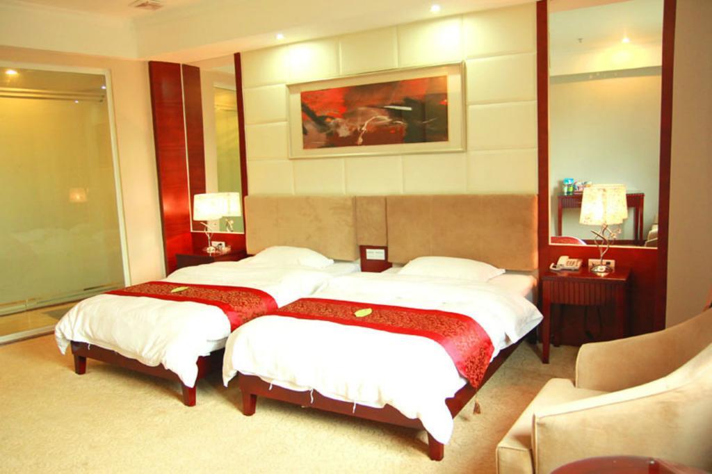 Guangzhou Yuncheng Hotel Exterior photo