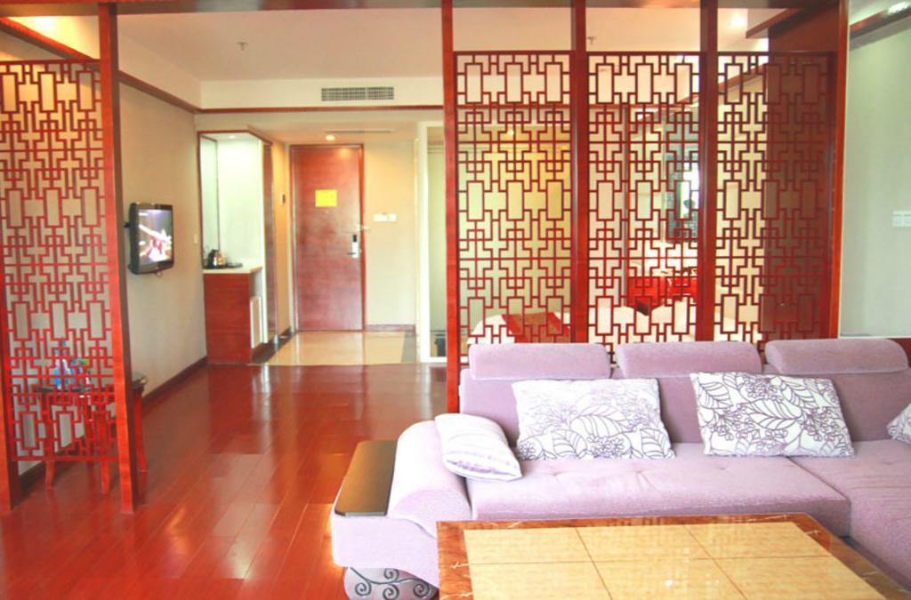 Guangzhou Yuncheng Hotel Exterior photo